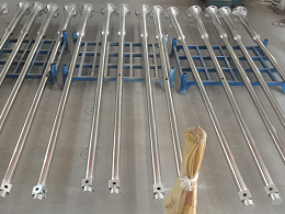 不銹鋼管廠家與五金廠的合作典范：304 不銹鋼管助力監控立桿制作