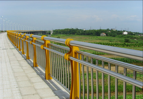 不銹鋼橋梁護欄