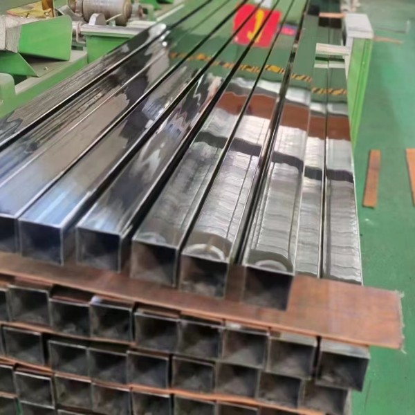 304不銹鋼制品管