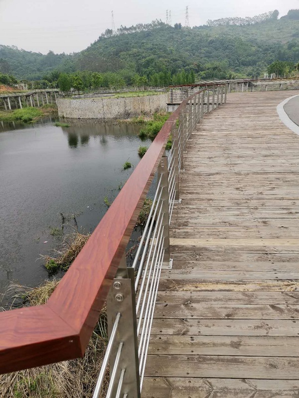 304不銹鋼防護欄